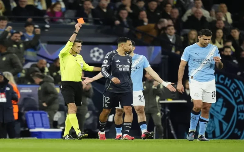 جدل تحكيمي حول ركلتي جزاء لم تُحتسب لصالح مانشستر سيتي ضد ريال مدريد